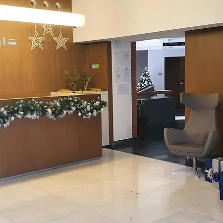 מלון Orasac Garni 4*